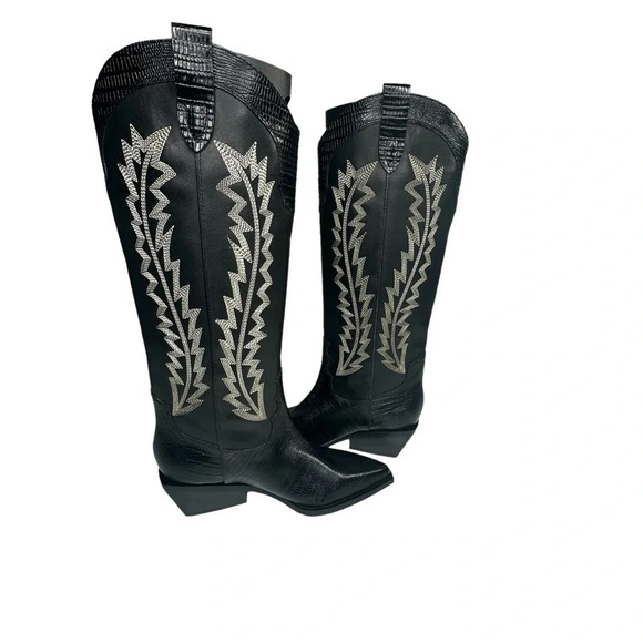 Marc Fisher Ltd Roselle Black Point Toe Boot. Sz: 7 - Picture 9 of 10